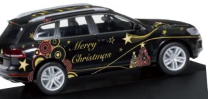 Tohoročný vianočný osobný automobil VW Touareg 2015 (HERPA, M 1:87/veľkosť H0)