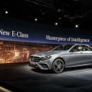 Weltpremiere der neuen Mercedes-Benz E-Klasse: World Premiere of the new Mercedes-Benz E-Class: